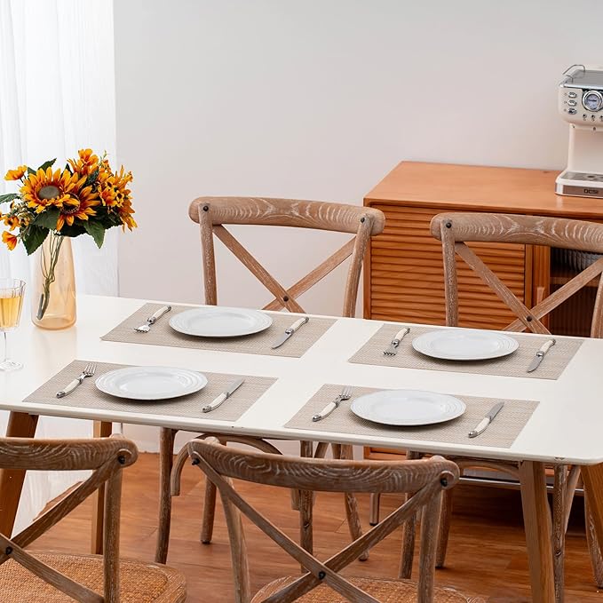 Placemats Set of 4, Heat Resistant Place Mats, Washable PVC Table Mats, Woven Vinyl Plastic Placemats for Dining Table, Non-Slip Stain Resistant Kitchen Table Placemats Easy to Clean?Beige?