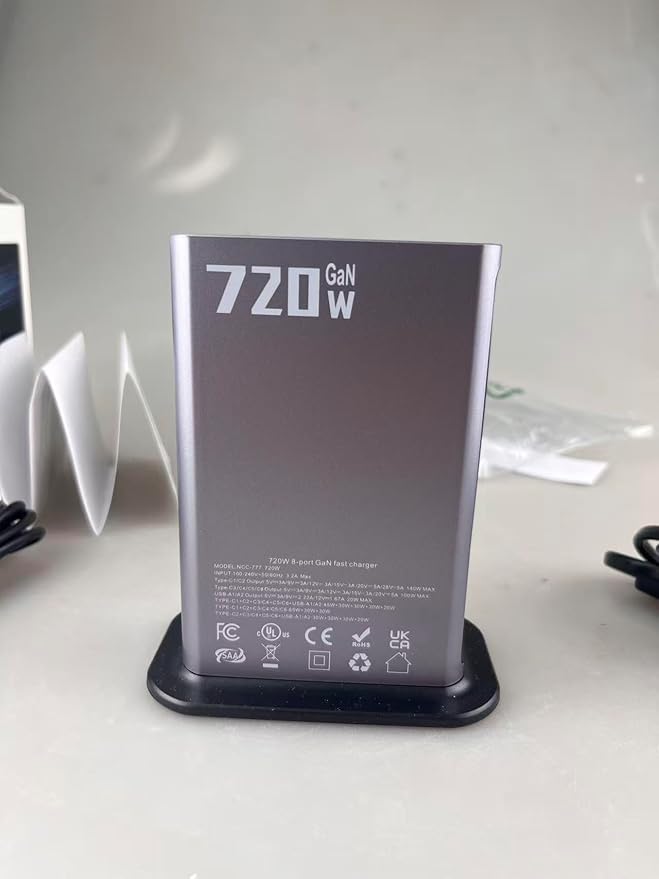 520W USB C Fast Charger Block, PD 3.1 100W 8 Port USB Charging Station, GaN Ⅲ Fast Charging Station for Multiple Devices, Laptop Wall Charger Compatible with iPhone 17/iPad/MacBook etc