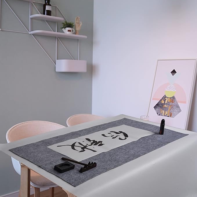 MEGREZ Chinese Calligraphy Drawing Felt Mat, Sumi Xuan Paper Painting Felt Desk Pad for Chinese Calligraphy Writing Japanese Drawing, Gray, 19.6 x 27.5 inch (50 x 70cm)