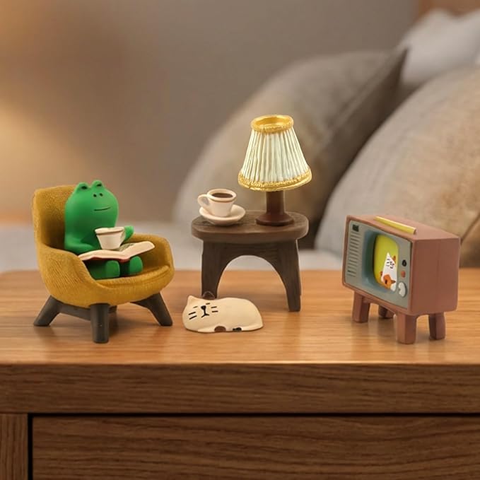 Miniature Tabletop Figurine Set, Cute Mini Frog and Cat Figurine with Small Sofa TV Table Lamp for Home Office Bedroom Shelf Desk Decorative, Frog Cat Lovers Birthday Gift(Color:Multicolor)