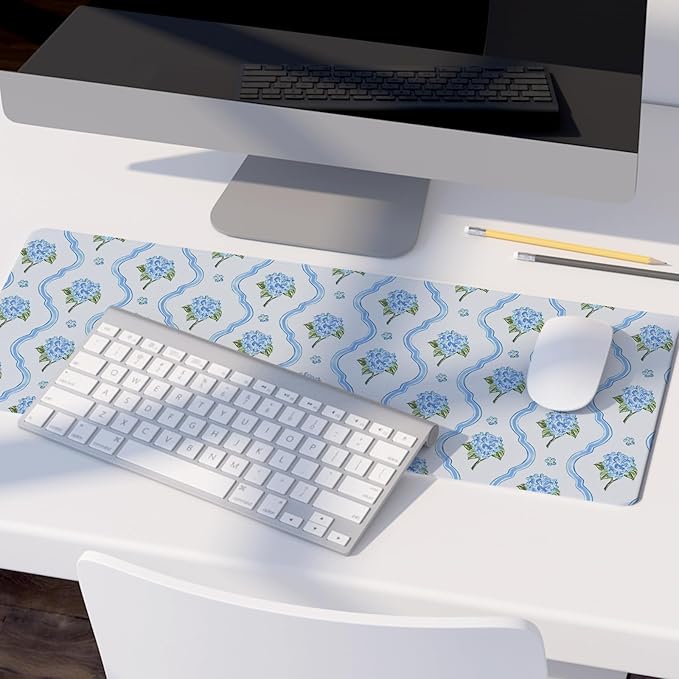 Light Blue Hydrangea Floral Large Mouse Pad,Summer Preppy Cottagecore Desk Mat,Aesthetic Blue and White Flower Botanical Mousepad,for Home Office Dorm Desktop Decor,31.5x11.8 Inch