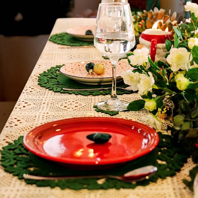 Noctiflorous Round Felt Placemats with Coasters Set of 12 Diameter 13 inch Non Slip Place Mats Heat Resistant Durable Tablemats Fall Table Decorations for Dining Table(Christmas Green, 12)