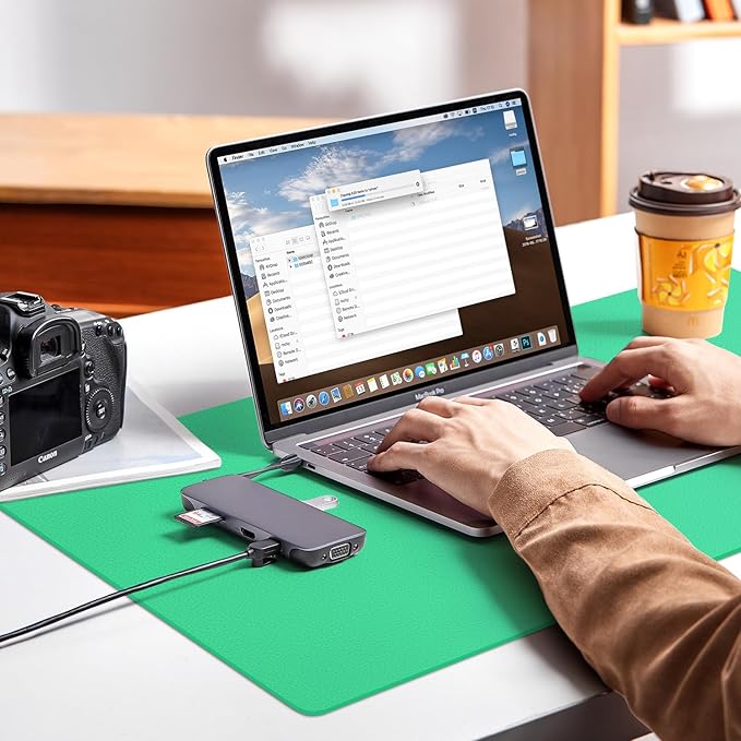 Leather Desk pad Protector, Office Mat, Large Mouse Mat, Non-Slip PU Leather Blotter, Laptop Desk Pad,Waterproof Laptop Computer Desk Keyboard Mat for Office/Work/Home/Decor (Green, 25in*13in)