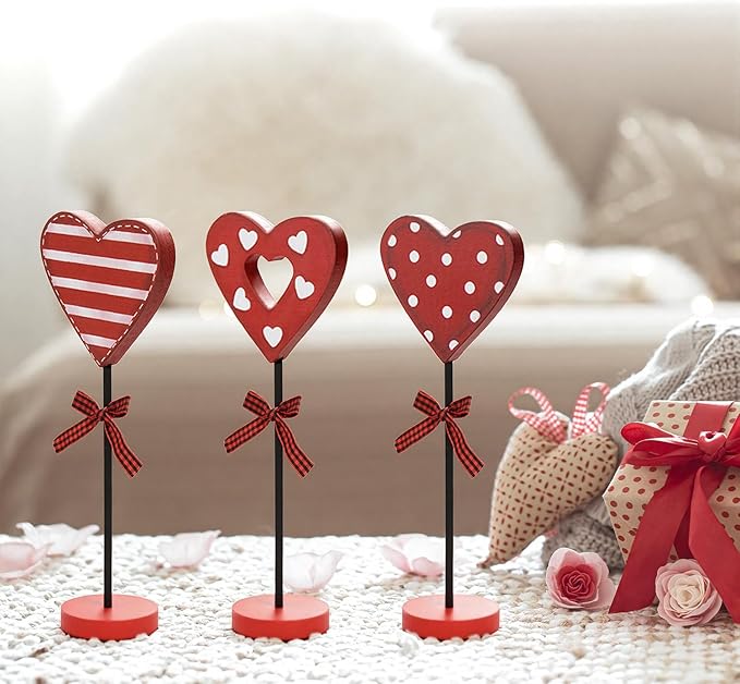 Smile Valentine's Day Heart - Shaped Wooden Table Decor Set with Red Bases & Ribbon Accents, Valentine Indoor Decoration