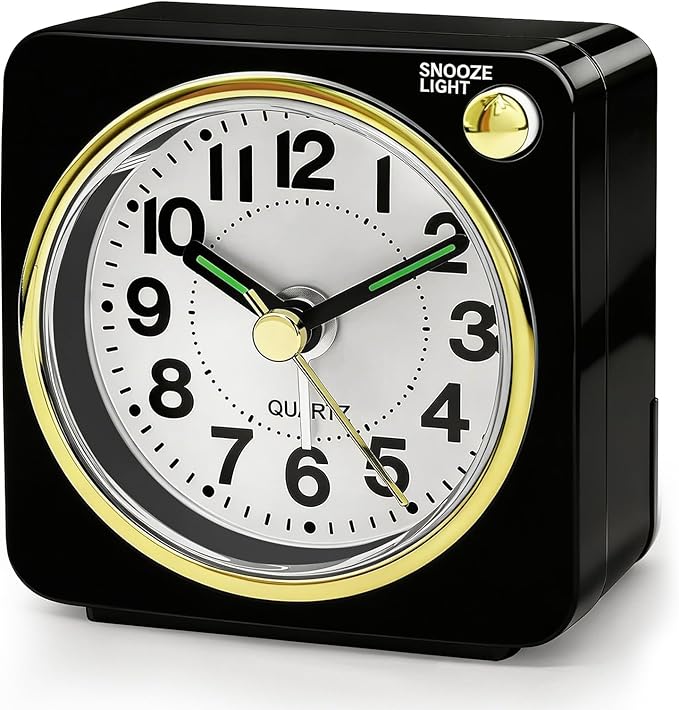 Lamisola Mini Travel Alarm Clock, Small Battery Analog Alarm Clock, Bedside Desk Clocks for Bedrooms, Vintage Home Decor for Bathroom Kichen Office Room, Black