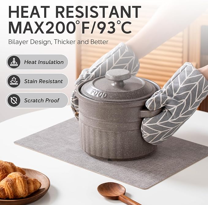 Vinyl Placemats Set of 4 - Faux Leather 100% Waterproof Oil-Proof Wipeable PU Place Mats, Heat Resistant Reversible Table Mats for Kitchen, Dining, Outdoor (Light Gray)