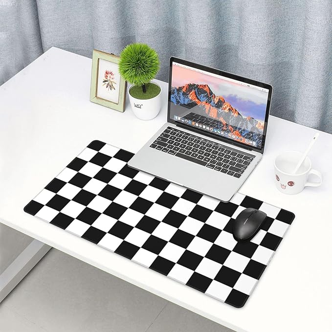 Black and White Checkered Large Mouse Pad & Desk Mat Geometric Plaid Pattern Extended Mousepad Non-Slip Rubber Base Laptop Keyboard Pad for Gaming, Office & Home Decor, XXL - 29.5" X 15.8"