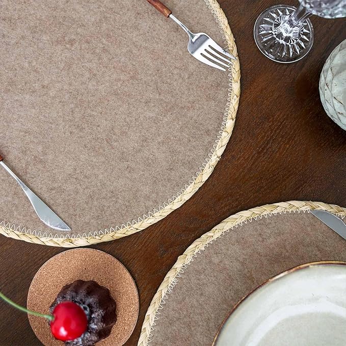 Noctiflorous 13 Inch Round Felt Placemats Set of 6 Heat Resistant Washable Non-Slip Table Place Mats for Kitchen Dining Table(Light Brown, 6)