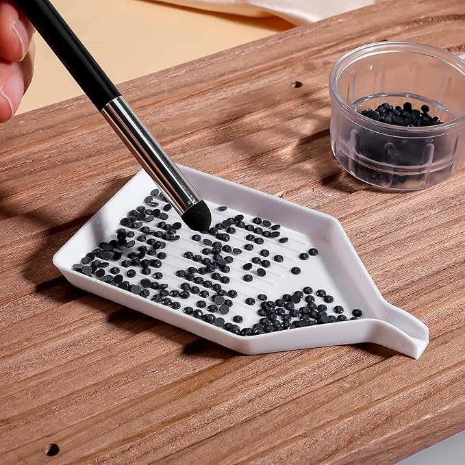 Macuezu Diamond Art Trays, 6 Pcs White Bead Sorting, Plastic Bead Organizer for Rhinestone, Diamond Art Tools and Accessories for DIY Crafts