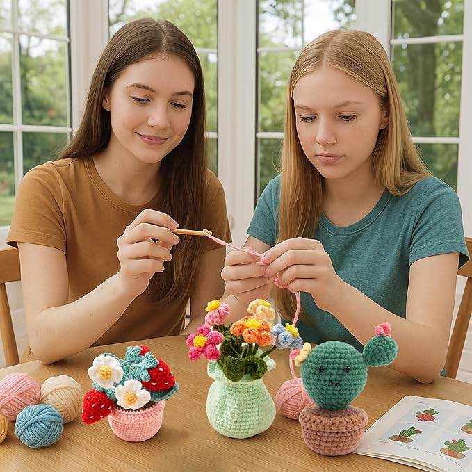 HOUSE CREATIVITY Crochet Plant Kit for Beginners – Make a Cute Strawberry Potted Plant, Amigurumi Crochet Starter Kit with Video Tutorial, Yarn, Hook & Pot, DIY Desk Decor Craft for Adults