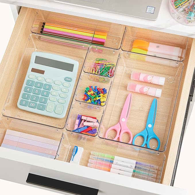 Vtopmart 15 PCS Clear Plastic Drawer Organizers Set, 4-Size Versatile Bathroom and Vanity Organizer Trays, Non-Slip Storage Containers for Makeup, Jewelries, Bedroom，Kitchen Utensils and Office